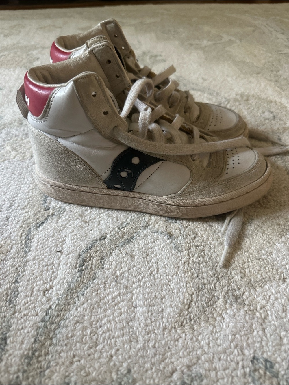 Saucony White High-Top Sneakers with Black and Red Accents